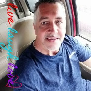 Meet your Posher, Lloyd